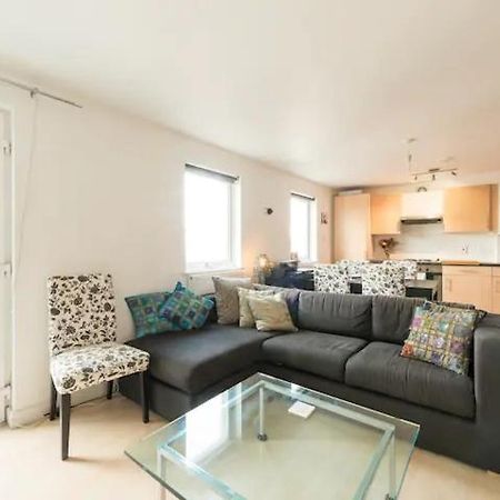 Large London Apartment Near Portobello Market, Notting Hill Exterior foto